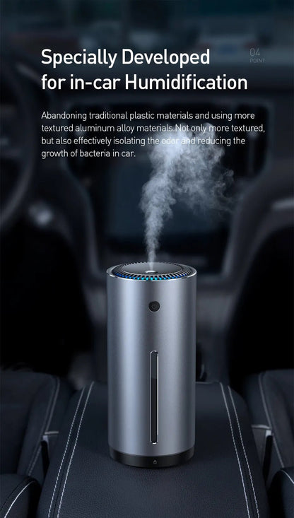 Humidificador para coche en color gris sobre el salpicadero del vehículo